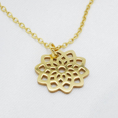 Blüten Halskette Gold, Edelstahl vergoldet