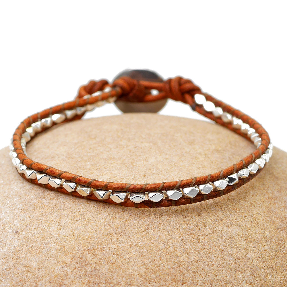 Filigranes Armband im Yoga Stil