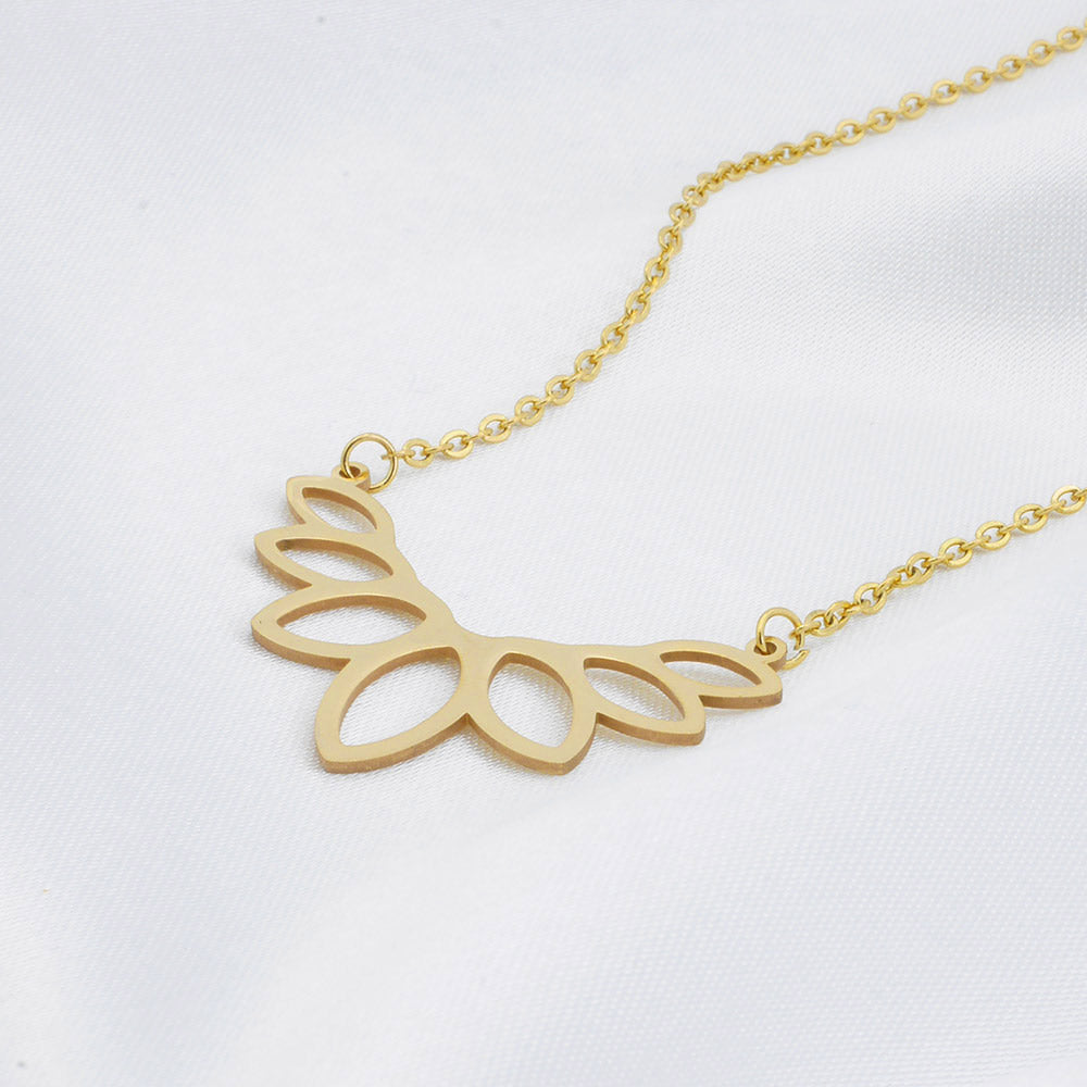 Blumen Ornament Kette