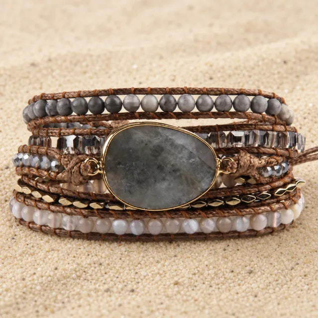 Zen-Garten Wickelarmband in Grau mit Edelstein-Statement